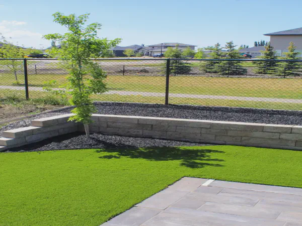 /images/projects/backyard-landscape-design-5.webp