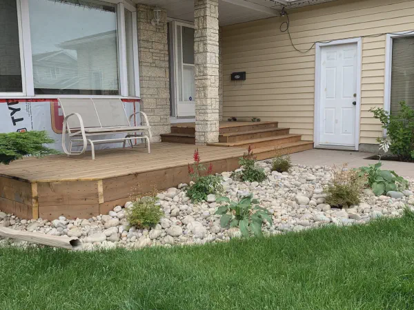 /images/projects/front-yard-4.webp