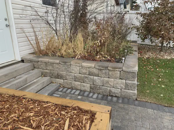 /images/projects/garden-beds-9.webp
