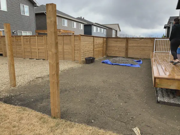 /images/projects/small-backyard-3.webp